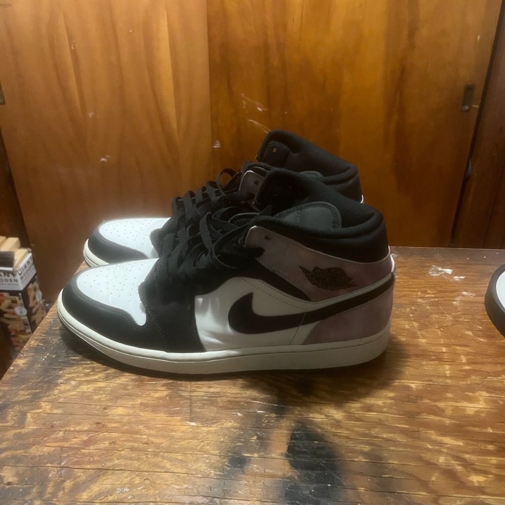 Nike Black and White High-Top Sneakers